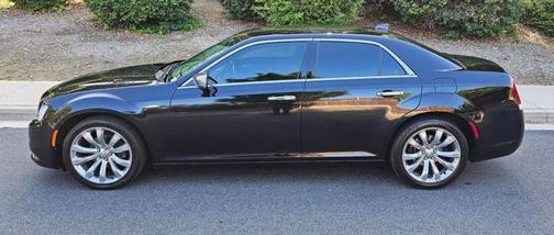 2018 Chrysler 300 Limited