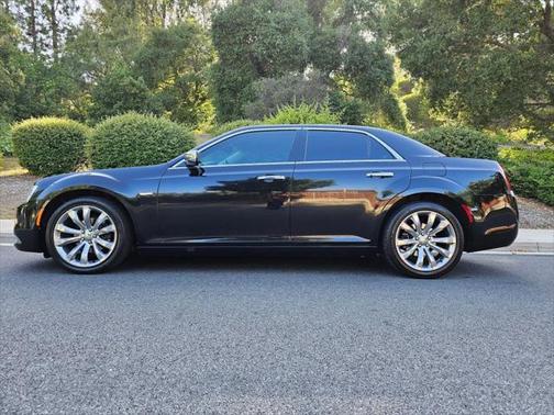 2018 Chrysler 300 Limited