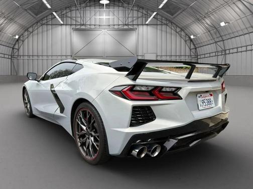 2023 Chevrolet Corvette Stingray w/2LT