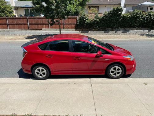 2013 Toyota Prius Four