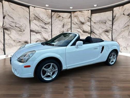 2005 Toyota MR2 Spyder Convertible 2D