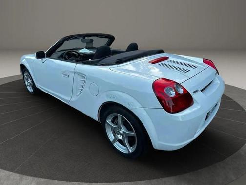2005 Toyota MR2 Spyder Convertible 2D