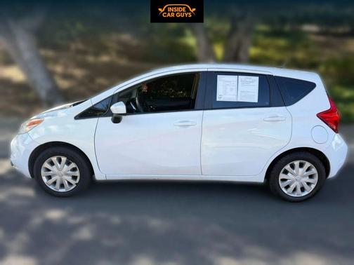 2016 Nissan Versa Note SV