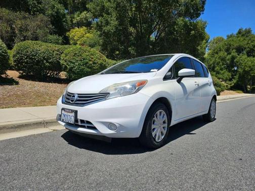 2016 Nissan Versa Note SV