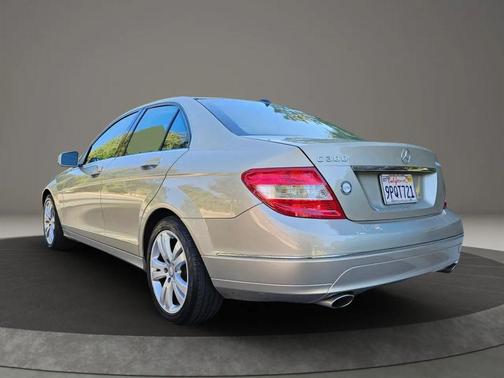 2010 Mercedes-Benz C-Class C 300 4MATIC Luxury