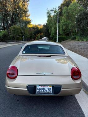 2005 Ford Thunderbird Deluxe