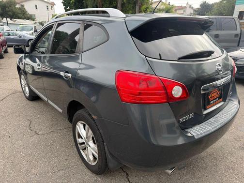 2012 Nissan Rogue SV