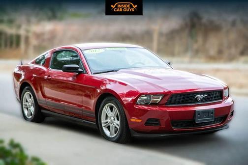 2012 Ford Mustang Coupe 2D