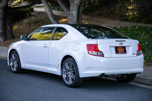 2011 Scion tC Base