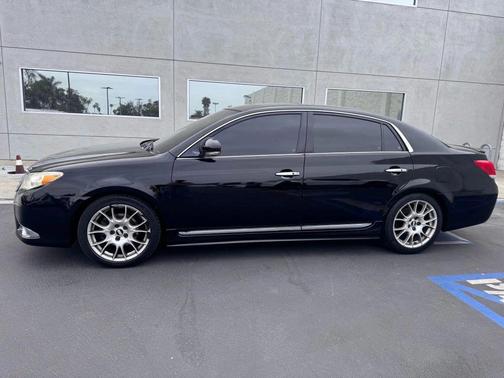 2011 Toyota Avalon Limited