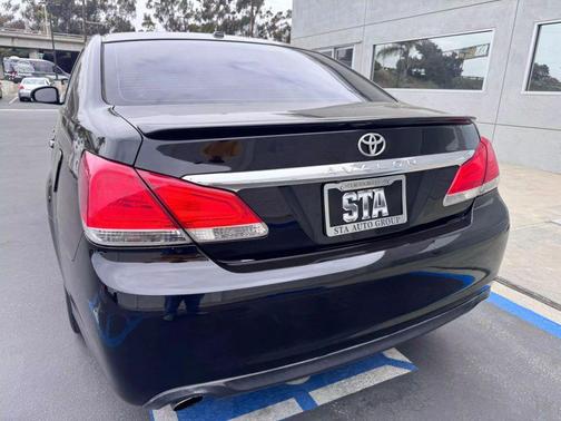 2011 Toyota Avalon Limited