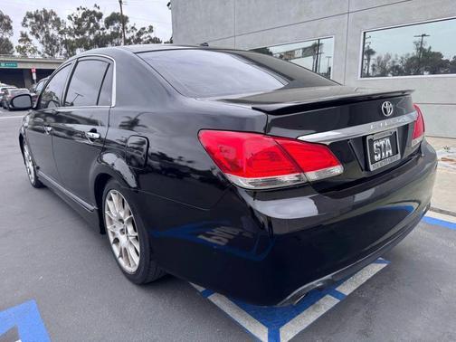 2011 Toyota Avalon Limited