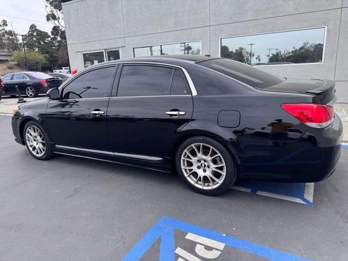 2011 Toyota Avalon Limited