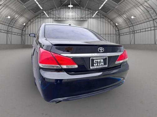 2011 Toyota Avalon Limited