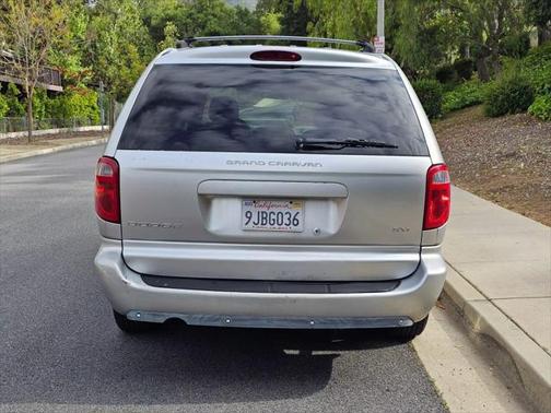 2005 Dodge Grand Caravan SXT