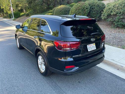 2019 Kia Sorento LX