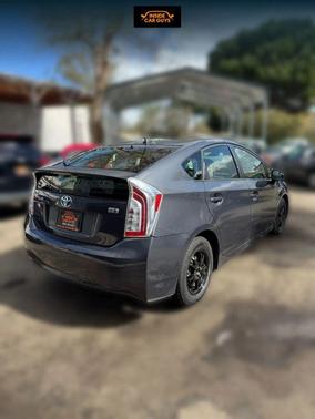 2014 Toyota Prius One