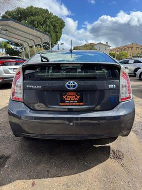 2014 Toyota Prius One