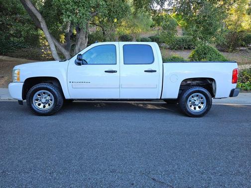 2008 Chevrolet Silverado 1500 LS Crew Cab