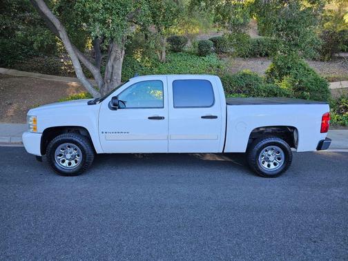 2008 Chevrolet Silverado 1500 LS Crew Cab