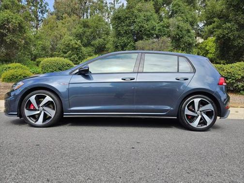 2018 Volkswagen Golf GTI 2.0T S 4-Door
