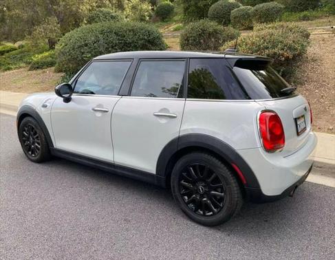 2015 MINI Hardtop Cooper