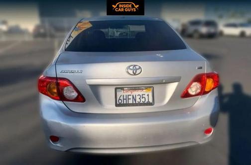2010 Toyota Corolla LE