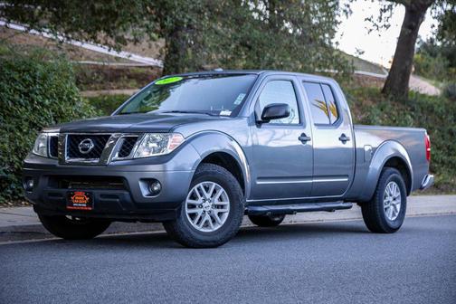 2017 Nissan Frontier SV