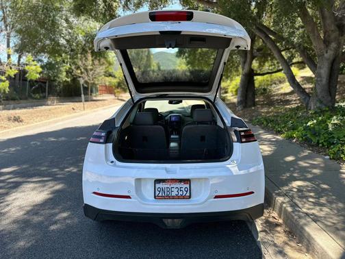 2013 Chevrolet Volt Base