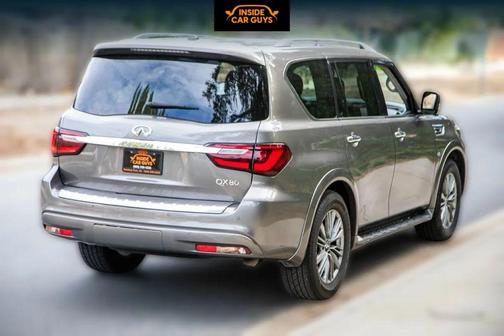 2018 INFINITI QX80 Base