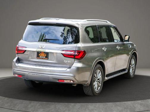 2018 INFINITI QX80 Base