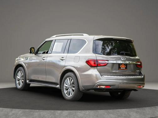 2018 INFINITI QX80 Base