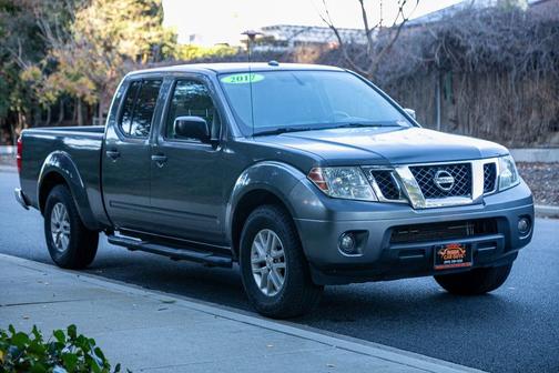 2017 Nissan Frontier SV