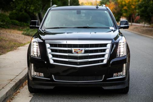 2018 Cadillac Escalade Sport
