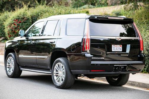 2018 Cadillac Escalade Sport