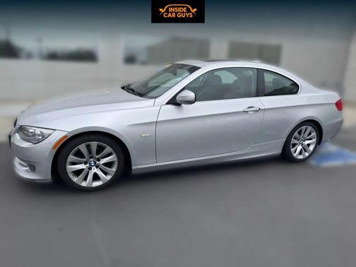 2013 BMW 328 328i Coupe 2D