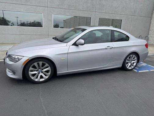 2013 BMW 328 328i Coupe 2D