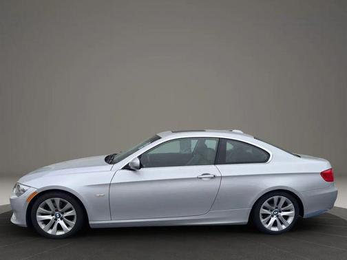 2013 BMW 328 328i Coupe 2D