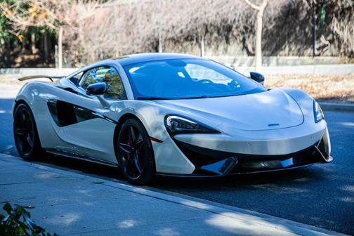2016 McLaren 570S Coupe 2D