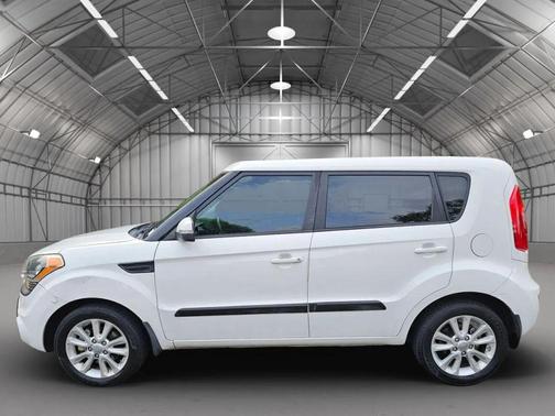 2013 Kia Soul +