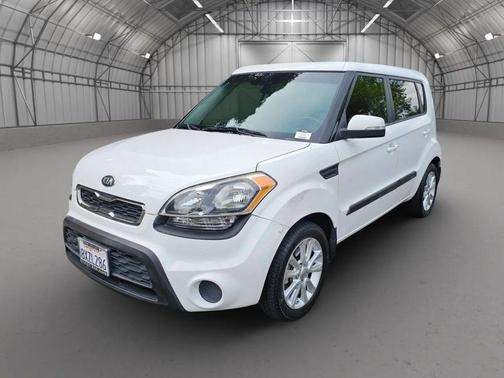 2013 Kia Soul +
