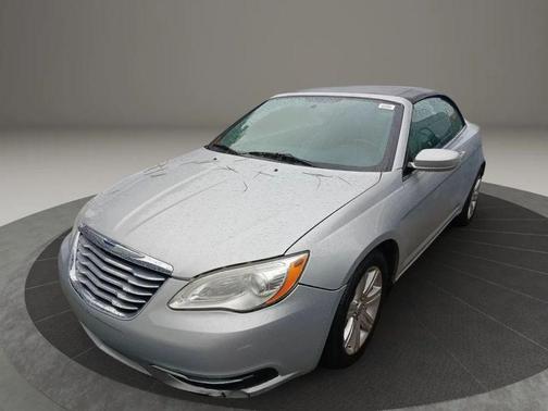 2011 Chrysler 200 Touring