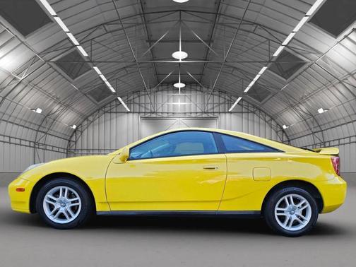 2003 Toyota Celica GT
