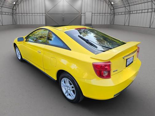 2003 Toyota Celica GT