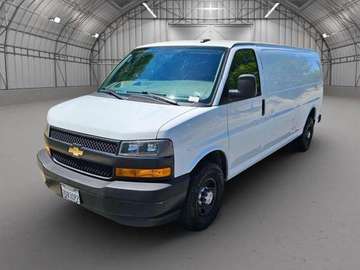 2018 Chevrolet Express 2500 Work Van