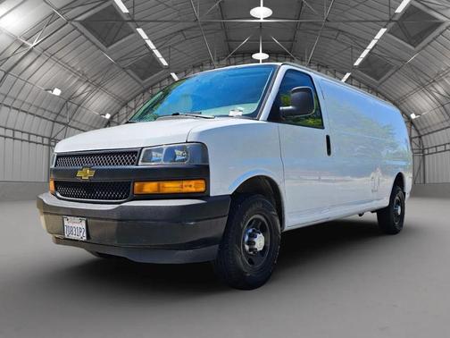 2018 Chevrolet Express 2500 Work Van