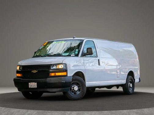 2018 Chevrolet Express 2500 Work Van