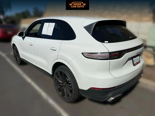 2019 Porsche Cayenne Cayenne