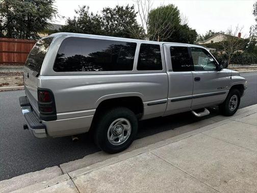 1998 Dodge Ram 1500 Base