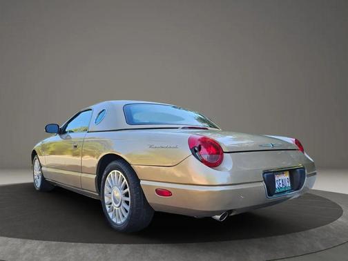 2005 Ford Thunderbird Deluxe